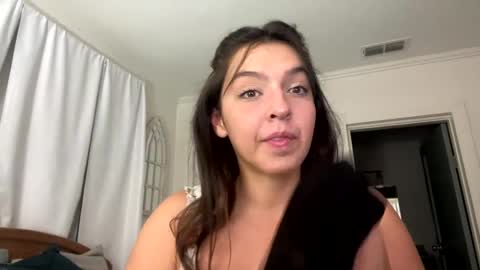 Snapshot of straightoutthetrailer chatting on October 2, 2025, 3:13 am lucille beatrice luficer call me lucy online show from October 2, 2025, 3:13 am