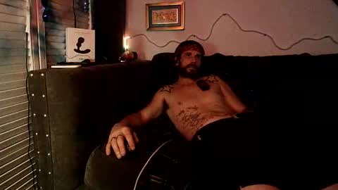 Snapshot of straitpipermann22 chatting on May 8, 2026, 3:56 am straitpipermann22 online show from May 8, 2026, 3:56 am