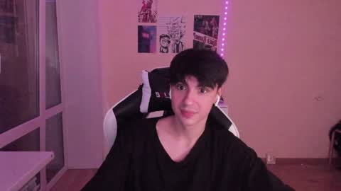 Ray online show from December 4, 2024, 4:54 am