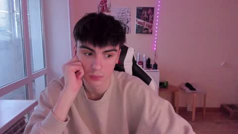 Ray online show from January 17, 2025, 1:24 pm