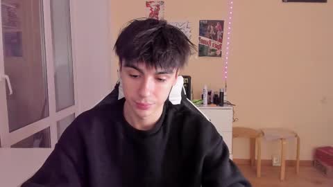 Ray online show from February 13, 2025, 3:14 pm