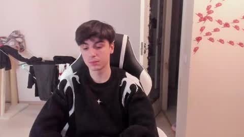 Ray online show from February 28, 2025, 3:37 pm