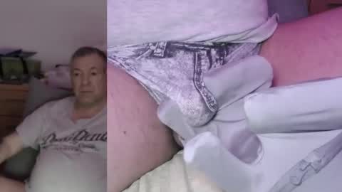 Snapshot of stranger1966 chatting on December 2, 2024, 4:42 am Stranger online show from December 2, 2024, 4:42 am