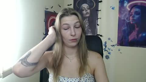 Snapshot of stranger_giirl chatting on June 29, 2026, 5:46 am Amalia online show from June 29, 2026, 5:46 am