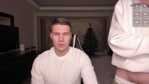 Snapshot of stranggee chatting on December 28, 2024, 6:50 pm Artem online show from December 28, 2024, 6:50 pm