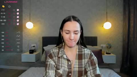 Laura online show from April 26, 2026, 10:13 am