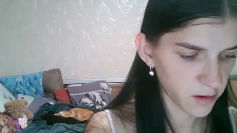 Strawberry Storm online show from September 15, 2025, 6:52 pm