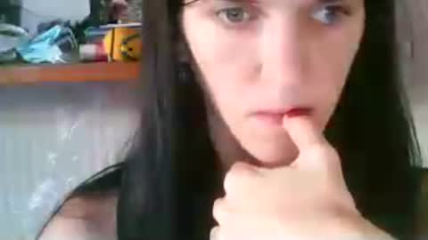 Strawberry Storm online show from July 17, 2026, 1:29 pm