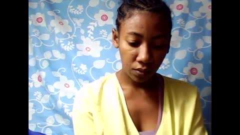 strevah9794 online show from February 13, 2026, 8:43 am