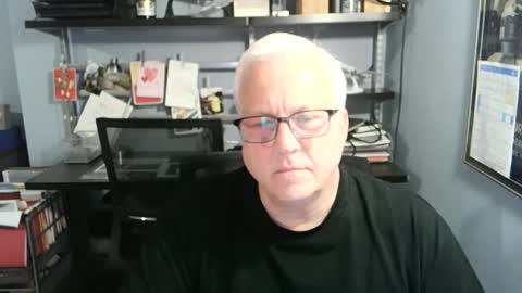 Snapshot of strkgforyou chatting on September 15, 2025, 9:37 pm Stroking For You online show from September 15, 2025, 9:37 pm