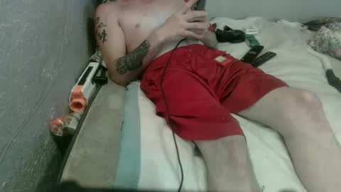 Snapshot of strobodi2103 chatting on July 7, 2026, 6:47 am Strobody86 online show from July 7, 2026, 6:47 am