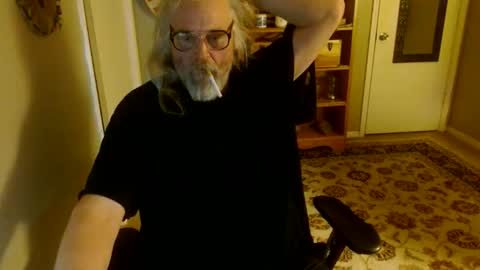 Snapshot of stroknpoker chatting on March 10, 2026, 10:20 am stroknpoker online show from March 10, 2026, 10:20 am