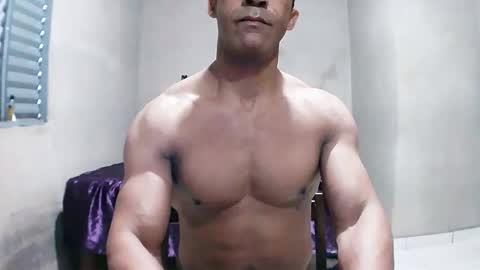strongdaddyfantastic online show from April 25, 2026, 12:30 pm