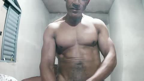 strongdaddyfantastic online show from June 18, 2026, 11:09 pm