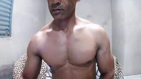 strongdaddyfantastic online show from July 13, 2026, 11:07 pm