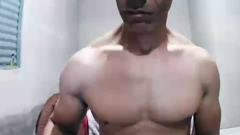 strongdaddyfantastic online show from July 21, 2026, 11:29 pm