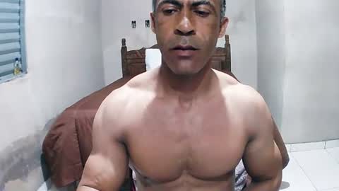 strongdaddyfantastic online show from July 29, 2026, 10:41 pm