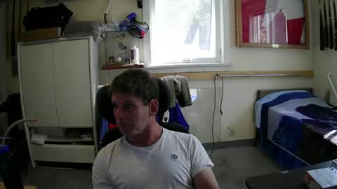 Snapshot of stturbo chatting on October 1, 2025, 4:02 pm stturbo online show from October 1, 2025, 4:02 pm