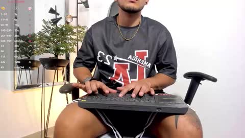 Snapshot of stud_samuel chatting on September 16, 2025, 8:21 pm Samuel online show from September 16, 2025, 8:21 pm