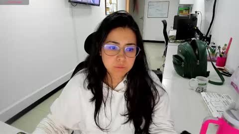 studcb_ online show from May 25, 2026, 10:27 pm