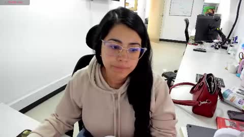 studcb_ online show from June 15, 2026, 8:22 pm