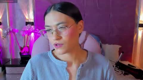 Snapshot of stusha chatting on July 13, 2026, 1:03 pm Stusha online show from July 13, 2026, 1:03 pm