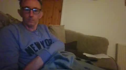 Snapshot of stuuuey73 chatting on May 12, 2026, 9:12 pm stuuuey73 online show from May 12, 2026, 9:12 pm