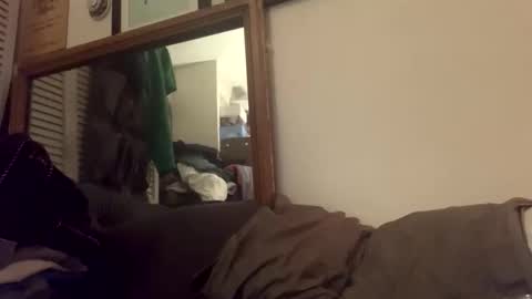 stxllaxcx online show from May 1, 2026, 6:18 am