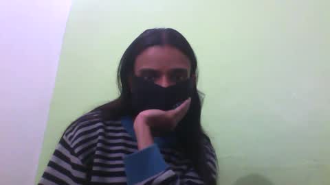 Indian Couple online show from December 13, 2024, 12:50 pm