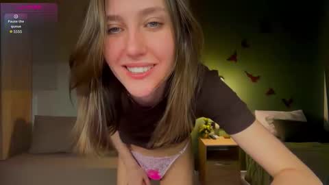 Snapshot of su_11111 chatting on December 14, 2025, 1:16 pm LINA online show from December 14, 2025, 1:16 pm