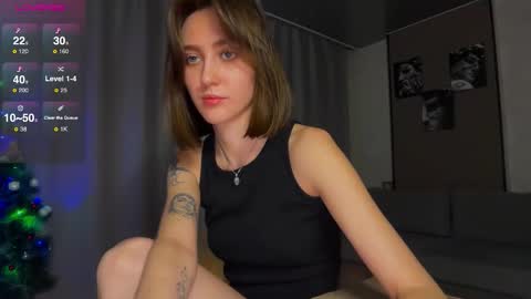 Snapshot of su_11111 chatting on December 23, 2025, 5:16 am LINA online show from December 23, 2025, 5:16 am