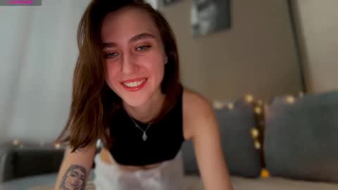 Snapshot of su_11111 chatting on March 15, 2026, 5:24 am LINA online show from March 15, 2026, 5:24 am