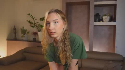 Mure online show from March 11, 2026, 4:29 am