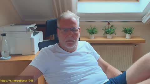 subbear1968 online show from June 5, 2026, 2:45 pm
