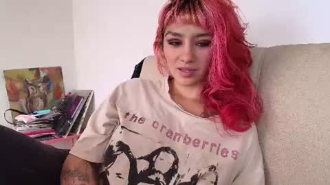 Zoe online show from June 30, 2026, 7:37 pm