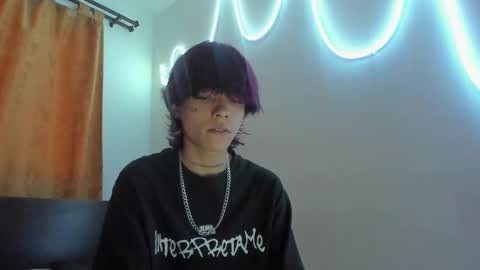 nico online show from December 17, 2025, 4:57 pm