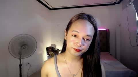 Snapshot of submissive_jane chatting on June 3, 2026, 4:04 am CALL ME JANE online show from June 3, 2026, 4:04 am
