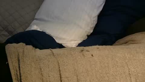 between my legs online show from June 22, 2026, 12:02 pm