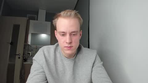 Snapshot of successful_kevin chatting on October 2, 2025, 7:21 pm Kevin online show from October 2, 2025, 7:21 pm