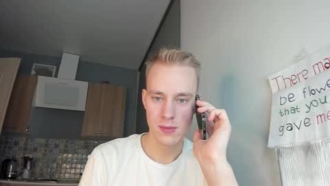 Snapshot of successful_kevin chatting on November 2, 2025, 1:35 pm Kevin online show from November 2, 2025, 1:35 pm