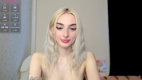 Snapshot of succubantra chatting on June 5, 2026, 2:12 pm Chloe online show from June 5, 2026, 2:12 pm