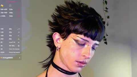 Snapshot of succubot chatting on October 26, 2025, 5:24 am Angel online show from October 26, 2025, 5:24 am