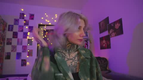 succubus_66 online show from February 3, 2025, 11:20 am