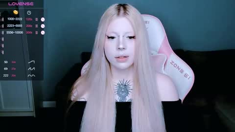succubus_leslie online show from September 28, 2025, 12:05 am