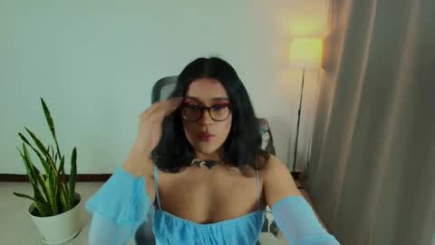 Vitta online show from June 7, 2026, 2:48 am
