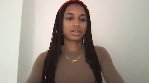 Snapshot of succubussirena chatting on April 7, 2026, 12:38 pm Succubus Sirena online show from April 7, 2026, 12:38 pm
