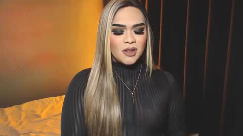 Snapshot of suckablecockoffreya chatting on December 20, 2024, 8:01 pm JADE ELYSE online show from December 20, 2024, 8:01 pm