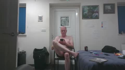 suckcockyh online show from April 30, 2026, 1:34 am