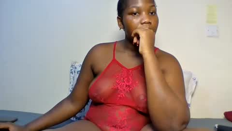 Snapshot of sucker_queen chatting on July 2, 2026, 6:08 am Beverly online show from July 2, 2026, 6:08 am