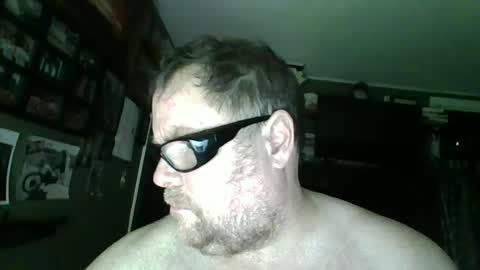 suckmeyoubitch online show from May 17, 2026, 2:42 am